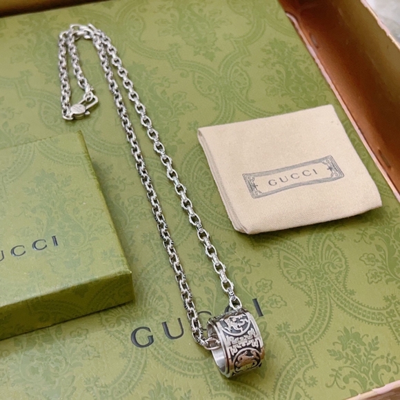 Gucci's new Anger Forest necklace - Picture 2 of 4